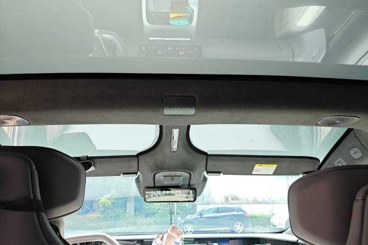 Used Avatr 12 2024 650 Three-Laser Four-Wheel Drive Performance Edition Headliner