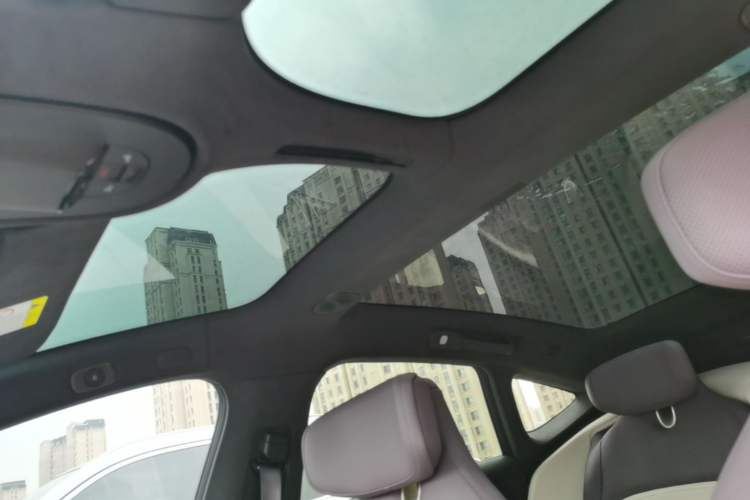Used Avatr 12 2024 Updated Version 700 Three-Laser Rear-Wheel Drive Luxury Edition Headliner