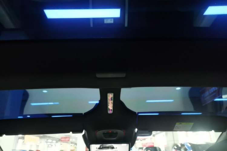 Used Avatr 12 2024 650 Three-Laser All-Wheel Drive GT Version Headliner