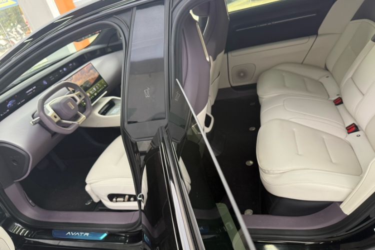 Used Avatr 12 2024 700 Three-Laser Rear-Wheel Drive Luxury Edition Interior 5