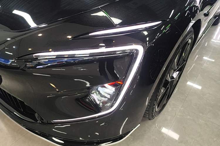 Used Avatr 12 2024 700 Three-Laser Rear-Wheel Drive Luxury Edition Left Front Headlight