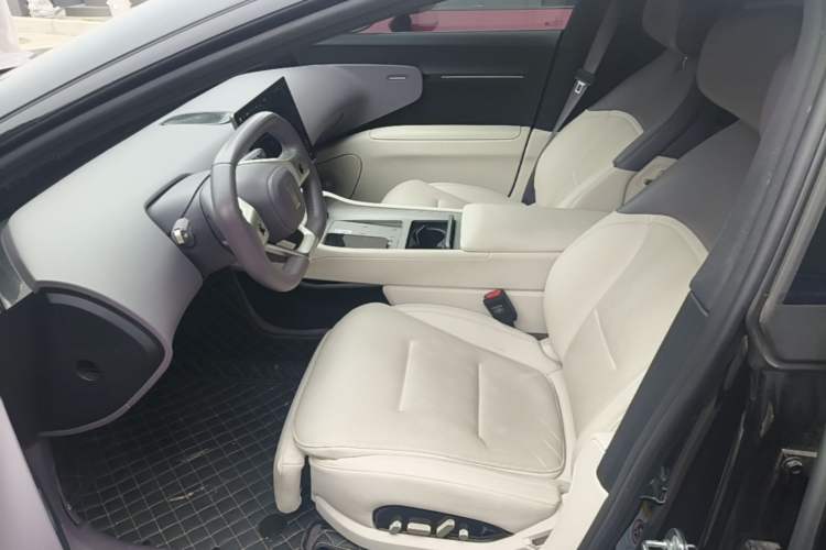 Used Avatr 12 2024 700 Three-Laser Rear-Wheel Drive Luxury Edition Left Front Seat