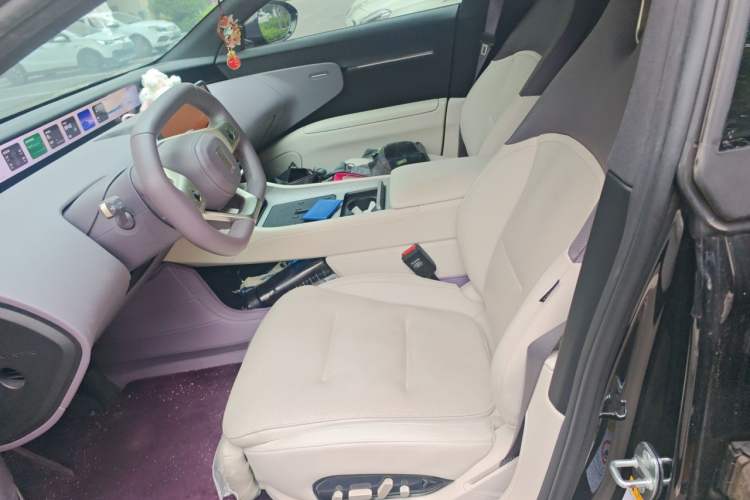 Used Avatr 12 2024 Updated Version 700 Three-Laser Rear-Wheel Drive Luxury Edition Left Front Seat