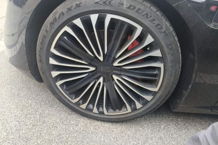 Used Avatr 12 2024 700 Three-Laser Rear-Wheel Drive Luxury Edition Left Front Wheel Hub