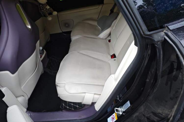 Used Avatr 12 2024 700 Three-Laser Rear-Wheel Drive Luxury Edition Left Rear Seat