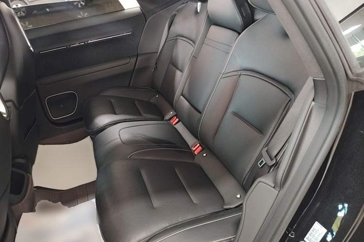 Used Avatr 12 2024 Updated Version 700 Three-Laser Rear-Wheel Drive Luxury Edition Left Rear Seat