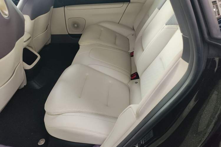 Used Avatr 12 2024 700 Three-Laser Rear-Wheel Drive Luxury Edition Left Rear Seat