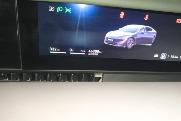 Used Avatr 12 2024 Updated Version 700 Three-Laser Rear-Wheel Drive Luxury Edition Odometer Close Up