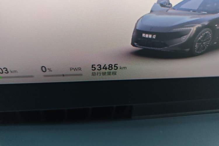 Used Avatr 12 2024 650 Three-Laser Four-Wheel Drive Performance Edition Odometer Close Up