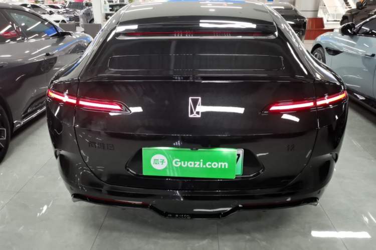 Used Avatr 12 2024 Updated Version 700 Three-Laser Rear-Wheel Drive Luxury Edition Rear