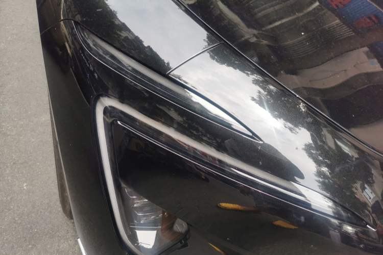 Used Avatr 12 2024 650 Three-Laser Four-Wheel Drive Performance Edition Right Front Headlight