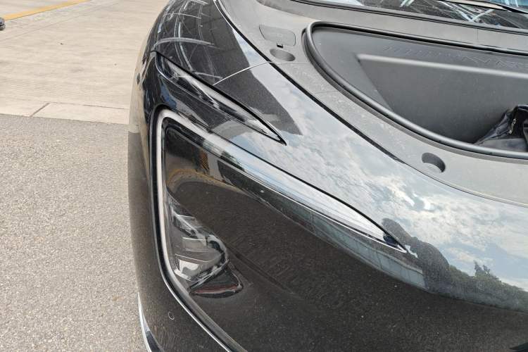 Used Avatr 12 2024 650 Three-Laser Four-Wheel Drive Performance Edition Right Front Headlight
