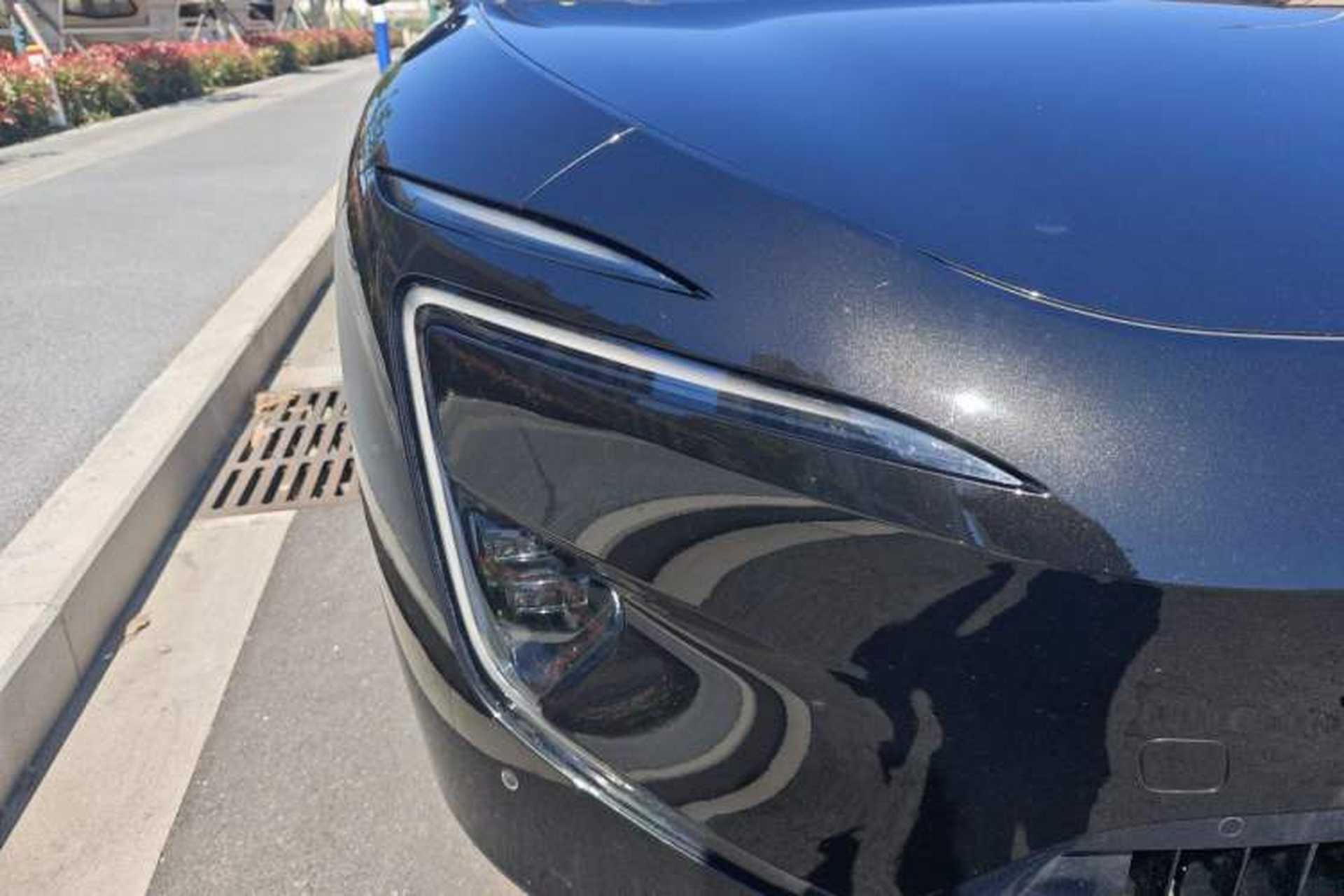 Used Avatr 12 2024 Updated Version 700 Three-Laser Rear-Wheel Drive Luxury Edition Right Front Headlight