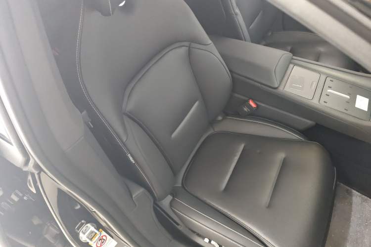 Used Avatr 12 2024 650 Three-Laser Four-Wheel Drive Performance Edition Right Front Seat