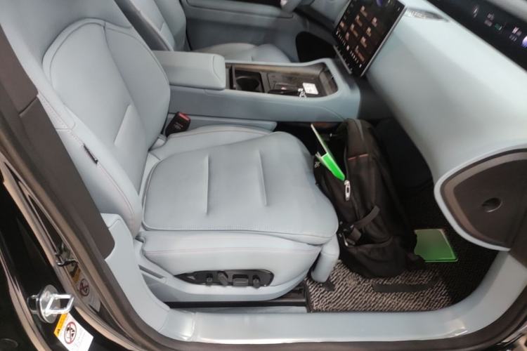 Used Avatr 12 2024 650 Three-Laser Four-Wheel Drive Performance Edition Right Front Seat