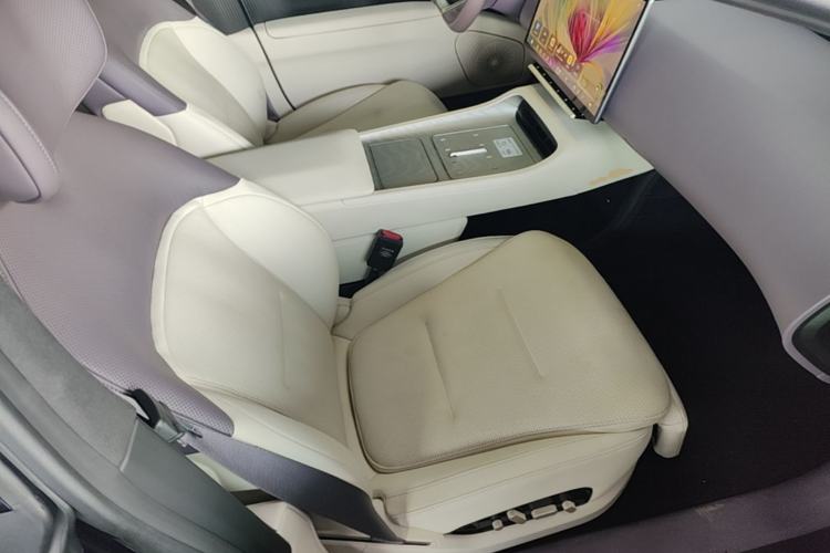 Used Avatr 12 2024 700 Three-Laser Rear-Wheel Drive Luxury Edition Right Front Seat