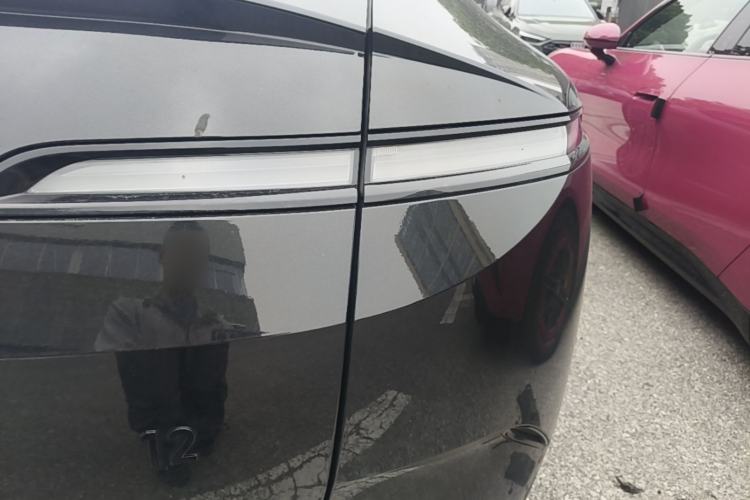 Used Avatr 12 2024 700 Three-Laser Rear-Wheel Drive Luxury Edition Right Rear Taillight