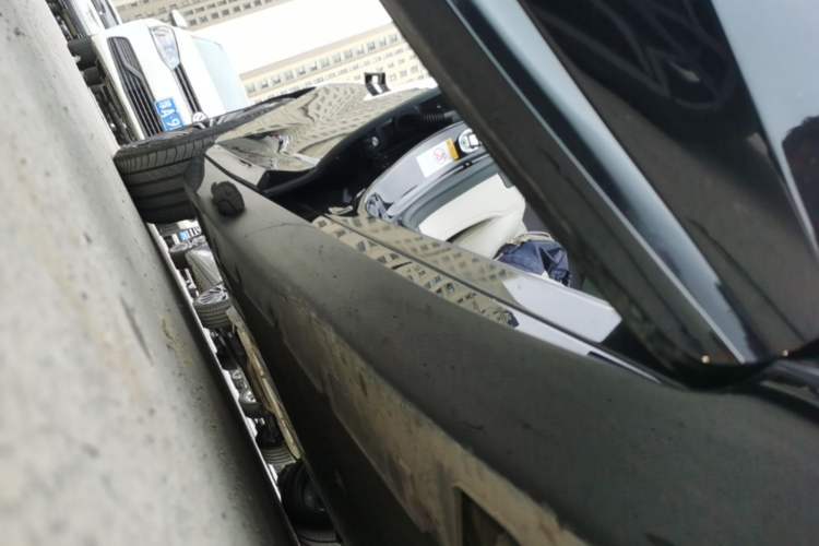 Used Avatr 12 2024 Updated Version 700 Three-Laser Rear-Wheel Drive Luxury Edition Right Side Sill