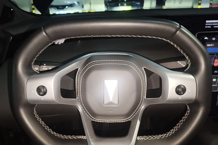 Used Avatr 12 2024 650 Three-Laser Four-Wheel Drive Performance Edition Steering Wheel