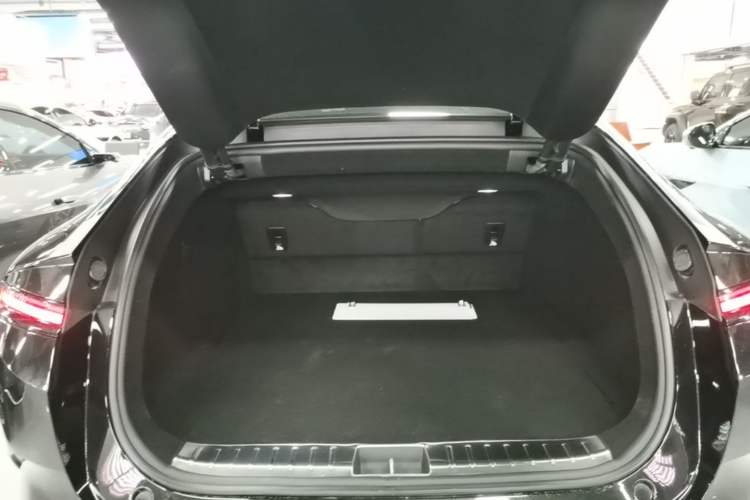 Used Avatr 12 2024 Updated Version 700 Three-Laser Rear-Wheel Drive Luxury Edition Trunk