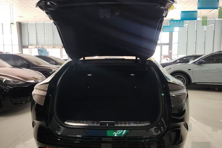 Used Avatr 12 2024 Updated Version 700 Three-Laser Rear-Wheel Drive Luxury Edition Trunk