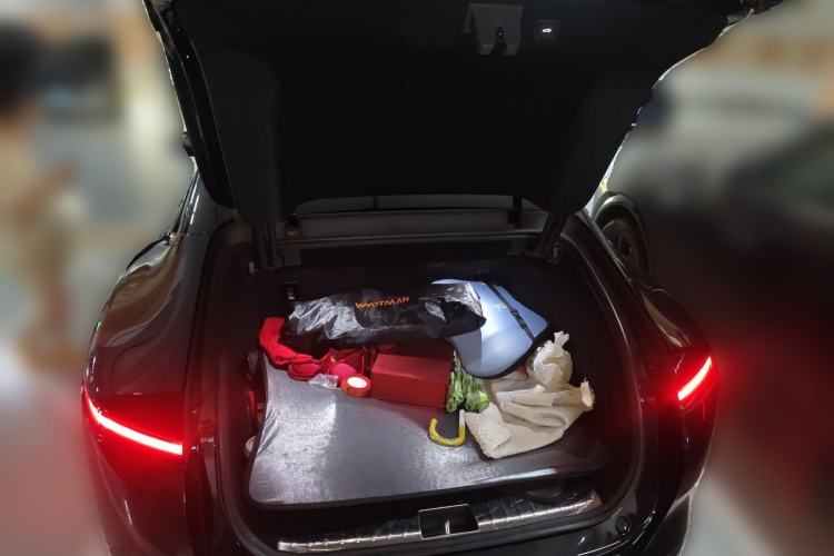Used Avatr 12 2024 Updated Version 700 Three-Laser Rear-Wheel Drive Luxury Edition Trunk
