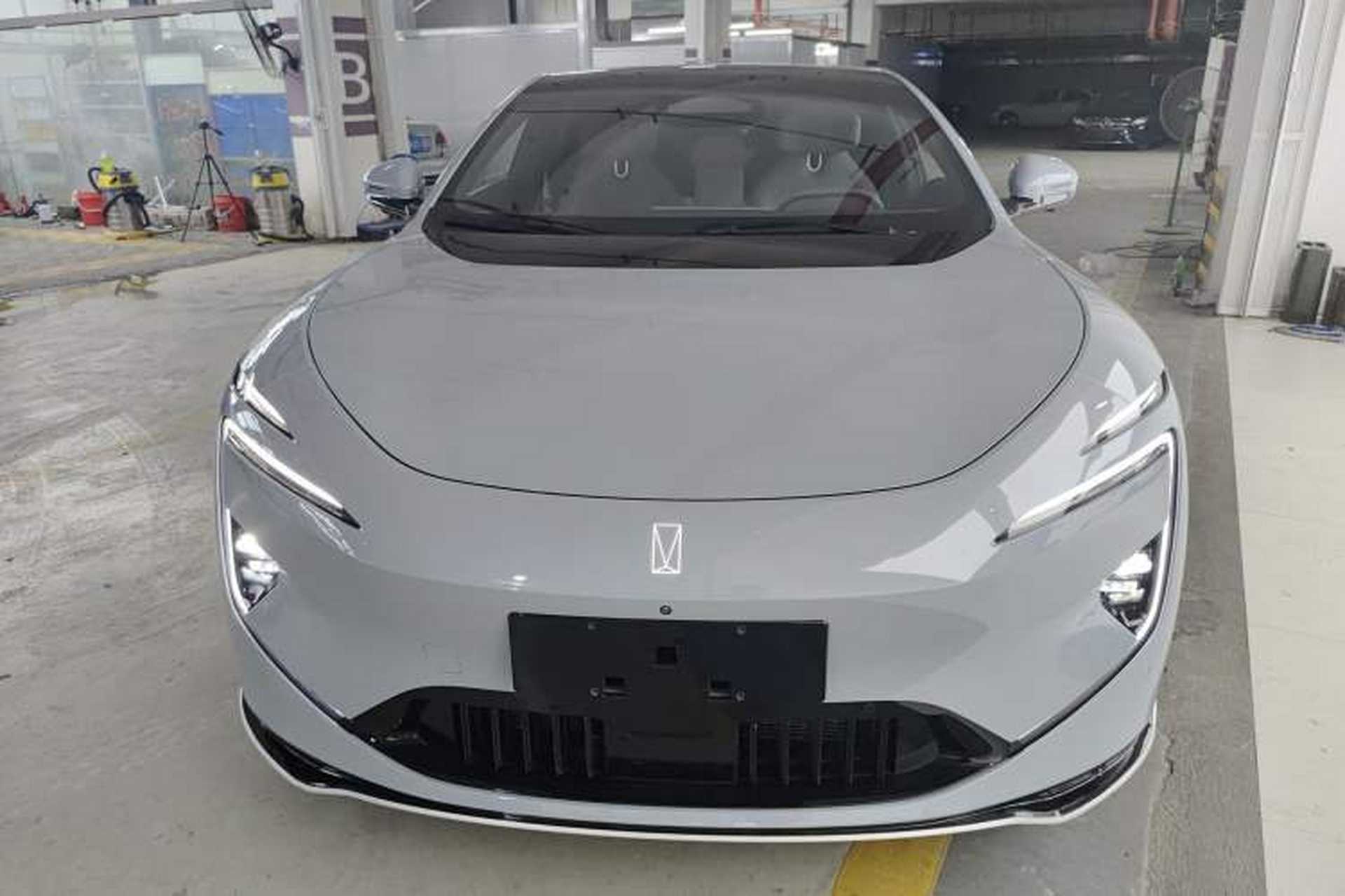 Used Avatr 12 2024 700 Three-Laser Rear-Wheel Drive Luxury Edition Exterior 1