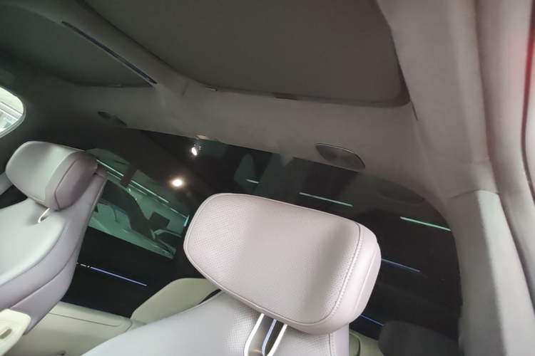 Used Avatr 12 2024 700 Three-Laser Rear-Wheel Drive Luxury Edition Headliner