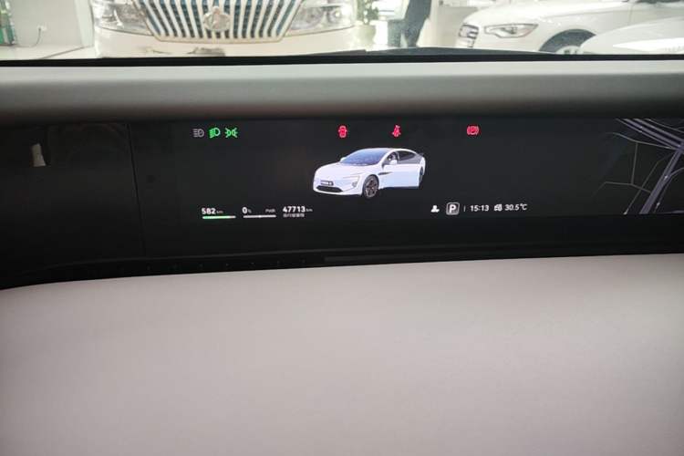 Used Avatr 12 2024 700 Three-Laser Rear-Wheel Drive Luxury Edition Instrument Cluster