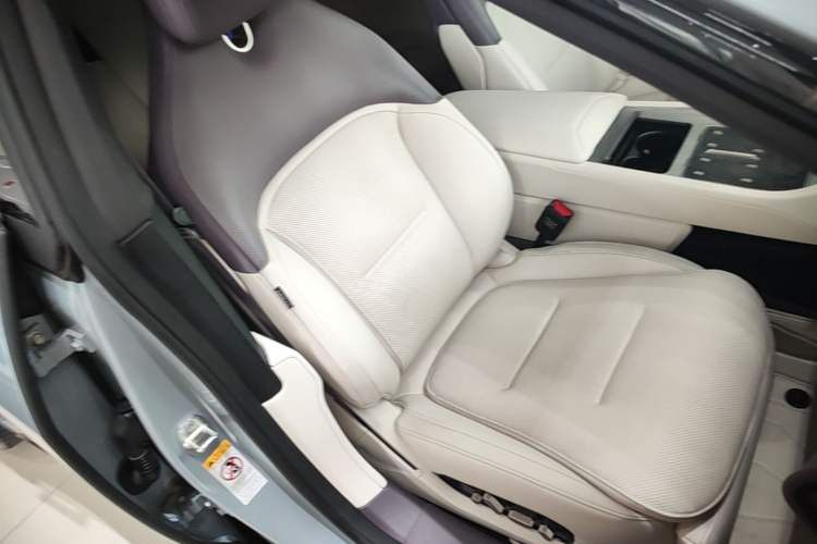 Used Avatr 12 2024 700 Three-Laser Rear-Wheel Drive Luxury Edition Right Front Seat
