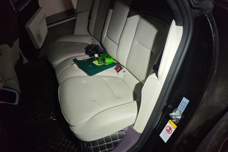 Used Avatr 12 2024 650 Three-Laser Four-Wheel Drive Performance Edition Left Rear Seat