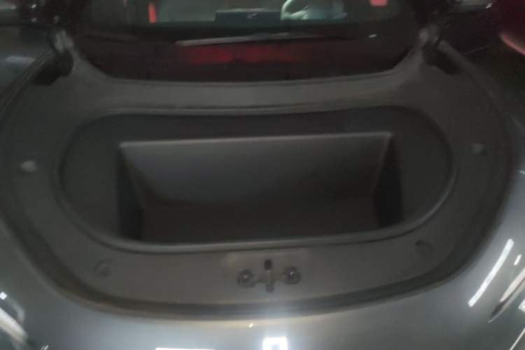 Used Avatr 12 2024 650 Three-Laser Four-Wheel Drive Performance Edition Engine Bay