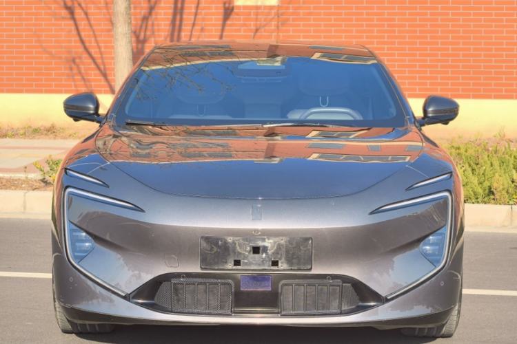 Used Avatr 12 2024 700 Three-Laser Rear-Wheel Drive Luxury Edition Exterior 5