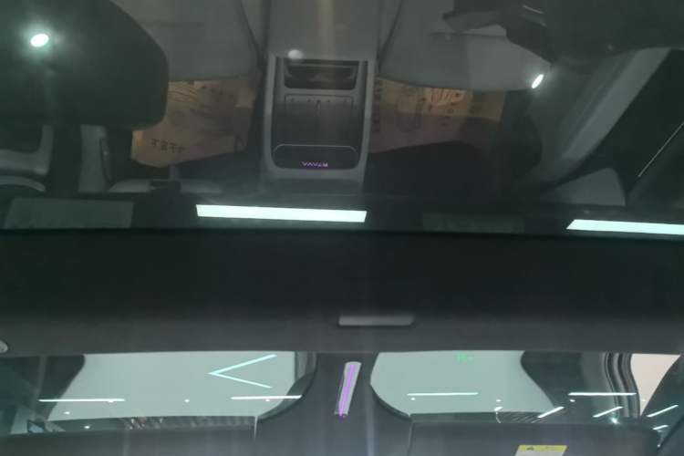 Used Avatr 12 2024 650 Three-Laser Four-Wheel Drive Performance Edition Headliner