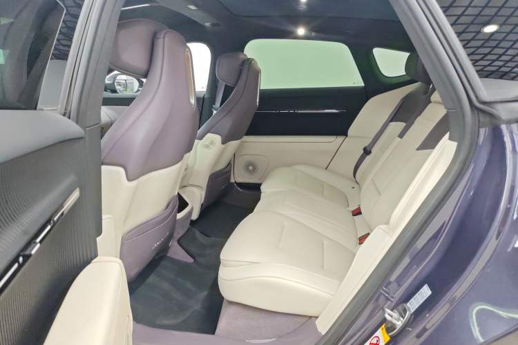 Used Avatr 12 2024 700 Three-Laser Rear-Wheel Drive Luxury Edition Interior 1