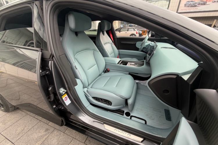 Used Avatr 12 2024 650 Three-Laser Four-Wheel Drive Performance Edition Interior 5