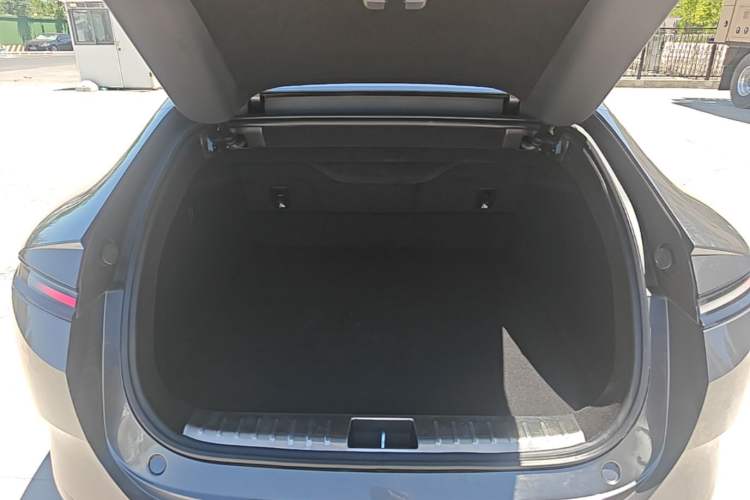Used Avatr 12 2024 650 Three-Laser Four-Wheel Drive Performance Edition Trunk