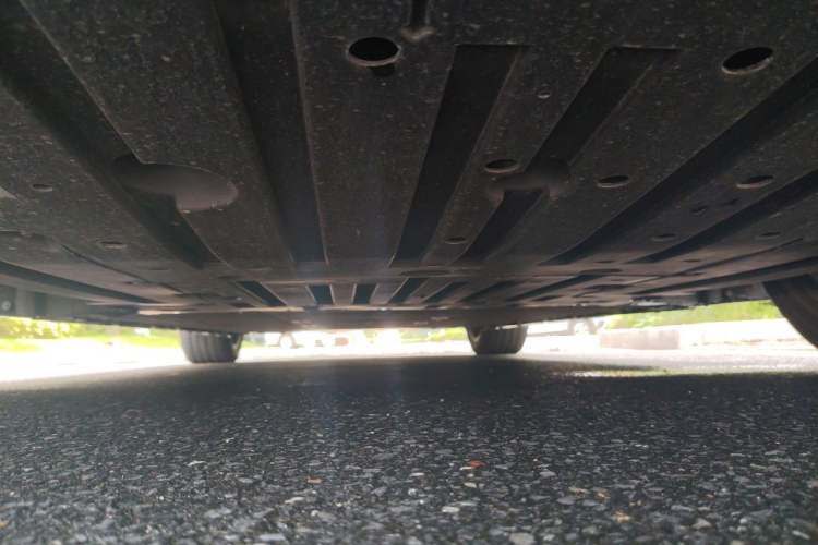 Used Avatr 12 2024 700 Three-Laser Rear-Wheel Drive Luxury Edition Chassis Front