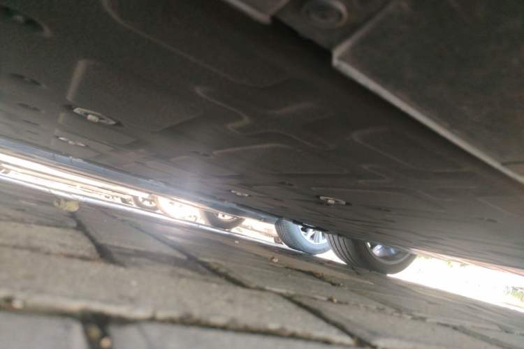 Used Avatr 12 2024 700 Three-Laser Rear-Wheel Drive Luxury Edition Chassis Front Right