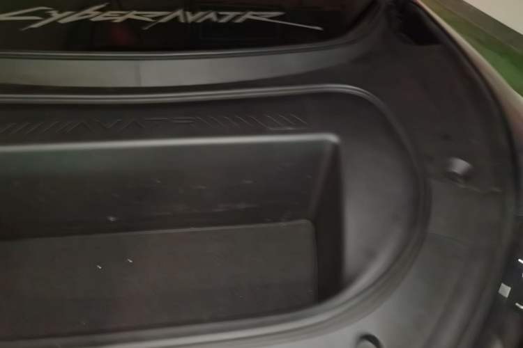 Used Avatr 12 2024 700 Three-Laser Rear-Wheel Drive Luxury Edition Engine Bay Left
