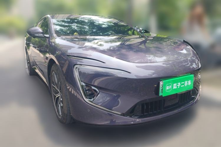 Used Avatr 12 2024 700 Three-Laser Rear-Wheel Drive Luxury Edition Front Right 45 Deg