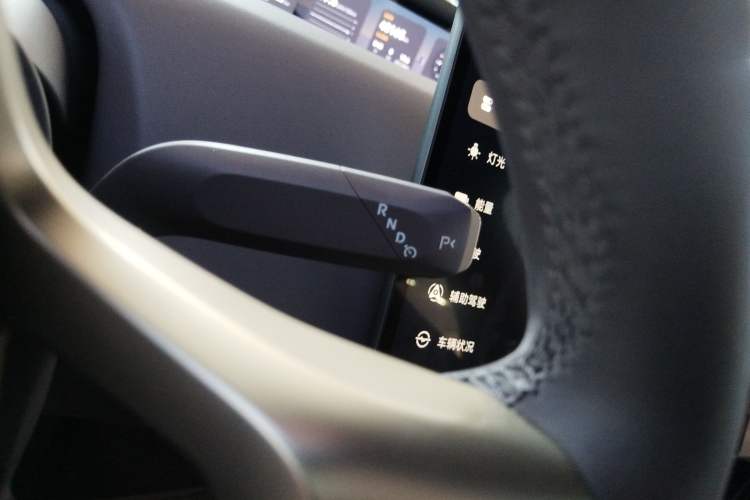 Used Avatr 12 2024 650 Three-Laser Four-Wheel Drive Performance Edition Gear Lever