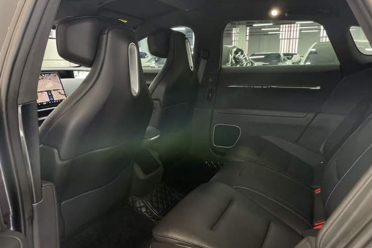 Used Avatr 12 2024 700 Three-Laser Rear-Wheel Drive Luxury Edition Interior 3