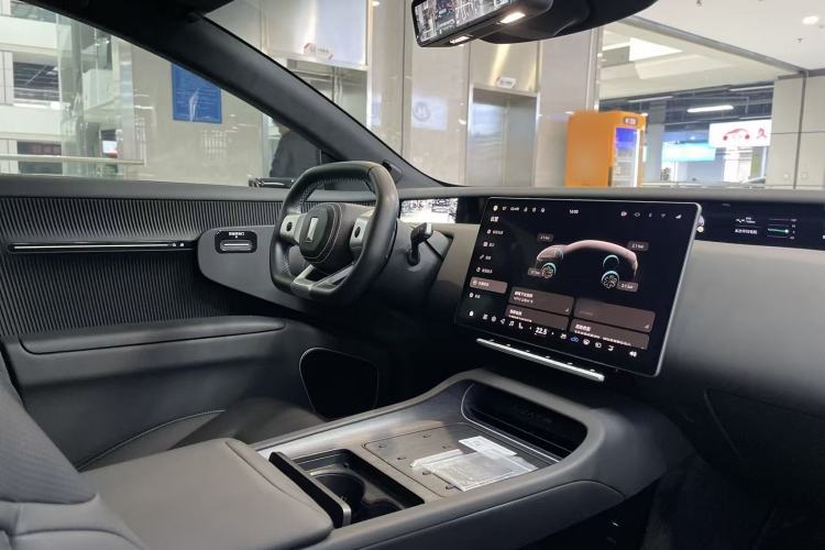 Used Avatr 12 2024 700 Three-Laser Rear-Wheel Drive Luxury Edition Interior 5