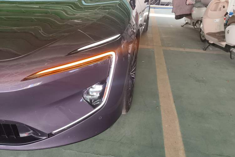 Used Avatr 12 2024 700 Three-Laser Rear-Wheel Drive Luxury Edition Left Front Headlight