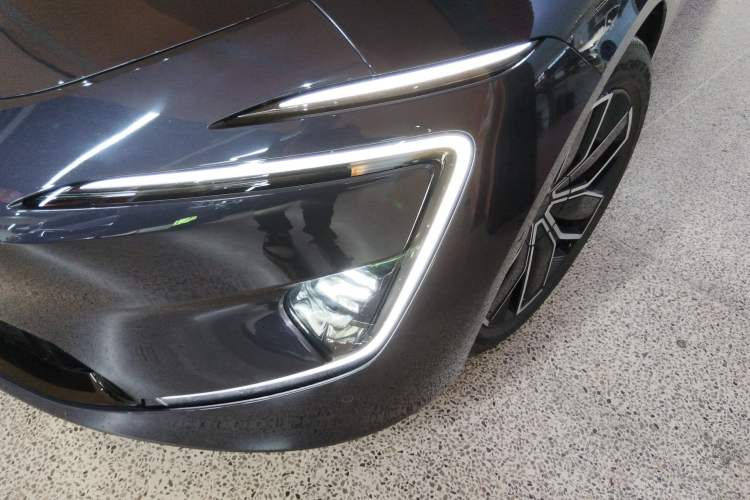 Used Avatr 12 2024 650 Three-Laser Four-Wheel Drive Performance Edition Left Front Headlight