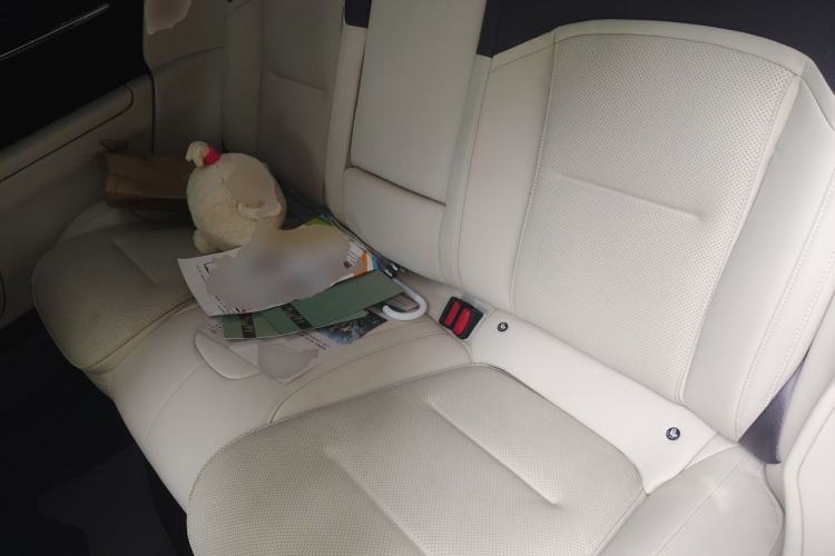 Used Avatr 12 2024 700 Three-Laser Rear-Wheel Drive Luxury Edition Left Rear Seat