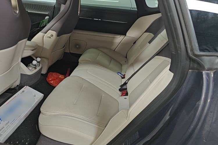 Used Avatr 12 2024 700 Three-Laser Rear-Wheel Drive Luxury Edition Left Rear Seat