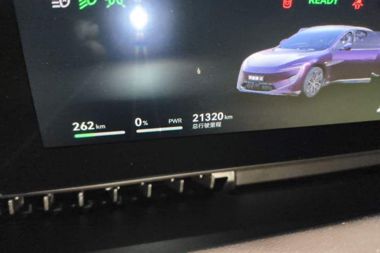 Used Avatr 12 2024 700 Three-Laser Rear-Wheel Drive Smart Enjoyment Version Odometer Close Up