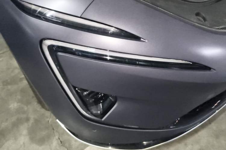 Used Avatr 12 2024 700 Three-Laser Rear-Wheel Drive Smart Enjoyment Version Right Front Headlight
